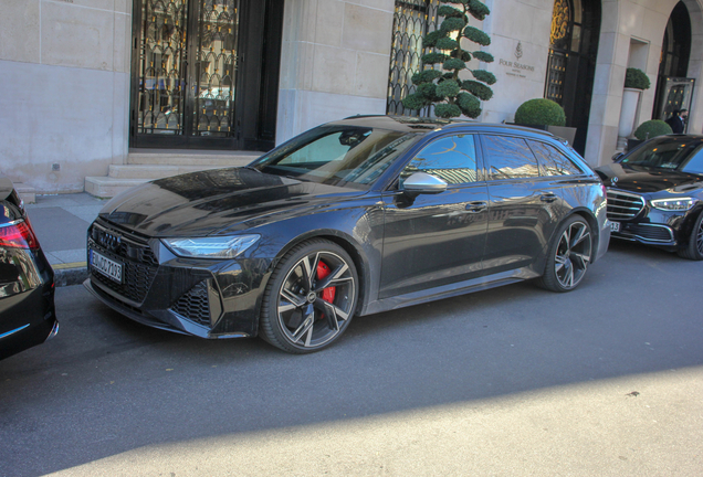 Audi RS6 Avant C8