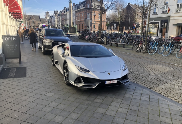 Lamborghini Huracán LP640-4 EVO