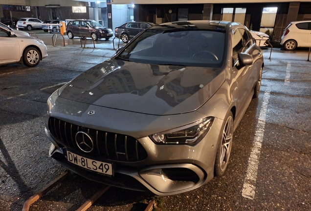 Mercedes-AMG CLA 45 Shooting Brake X118