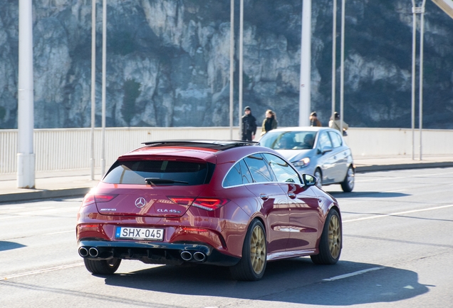 Mercedes-AMG CLA 45 S Shooting Brake X118