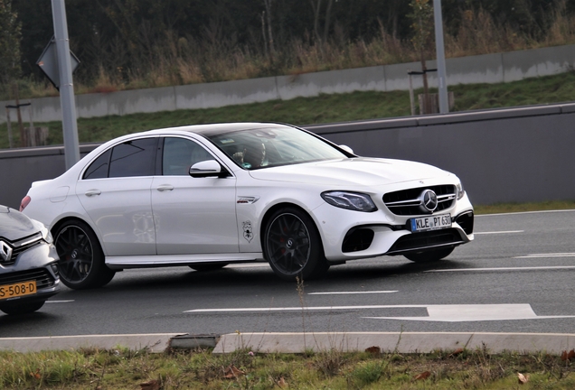 Mercedes-AMG E 63 S W213