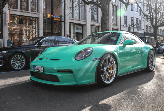 Porsche 992 GT3 Touring