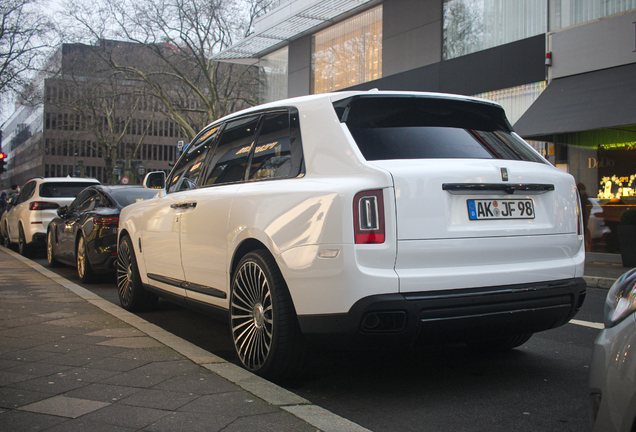 Rolls-Royce Cullinan Black Badge