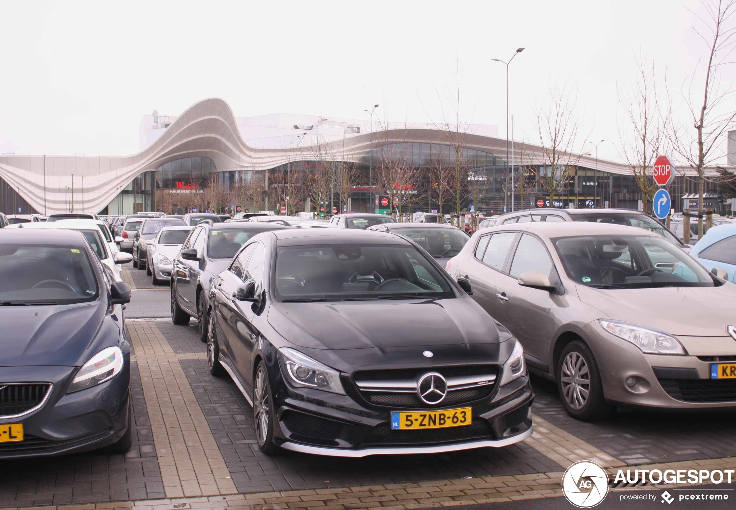 Mercedes-Benz CLA 45 AMG C117