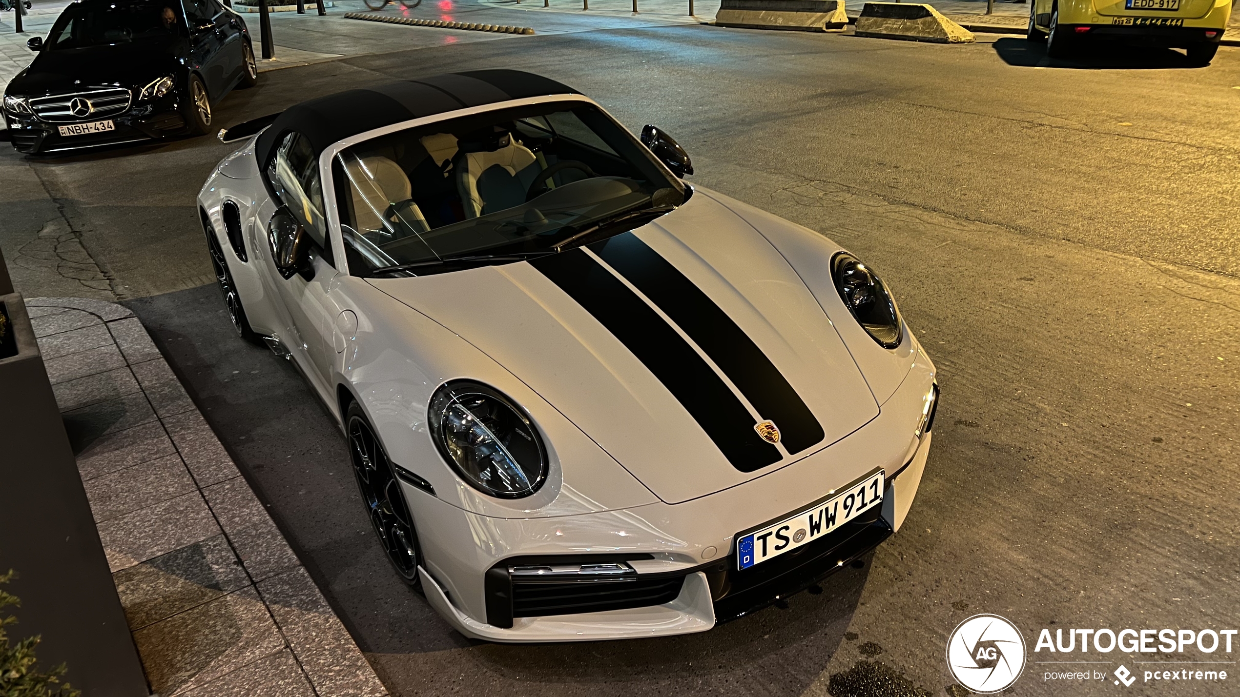 Porsche 992 Turbo S Cabriolet