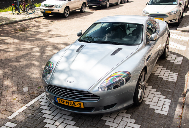 Aston Martin DB9