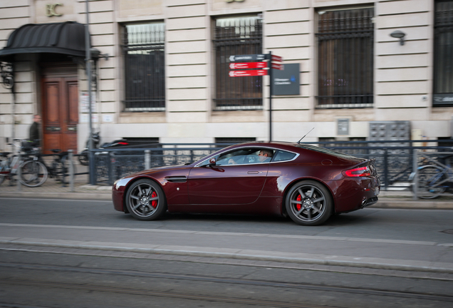 Aston Martin V8 Vantage