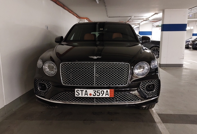 Bentley Bentayga Hybrid 2021