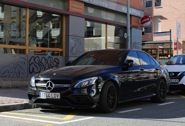 Mercedes-AMG C 63 S W205