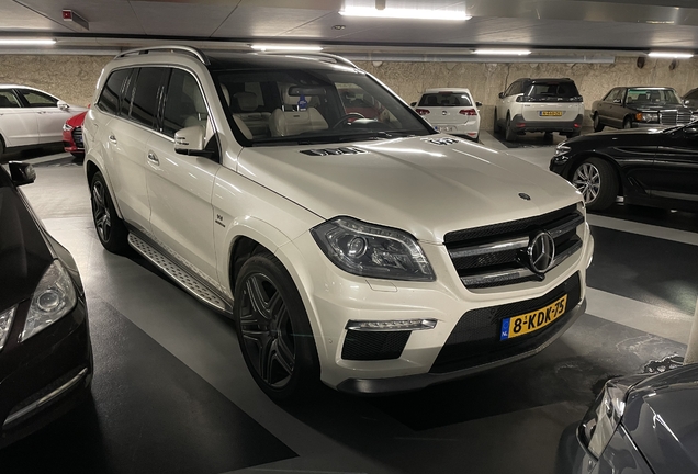 Mercedes-Benz GL 63 AMG X166