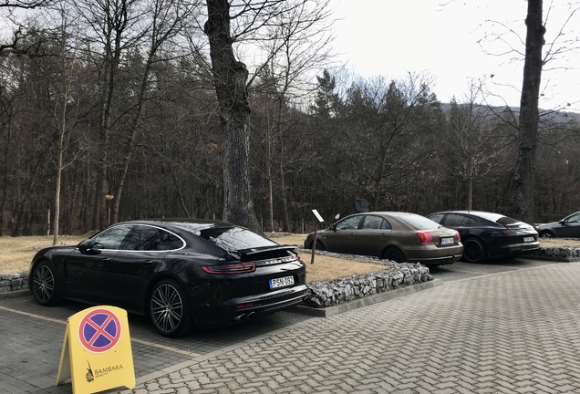 Porsche 971 Panamera Turbo