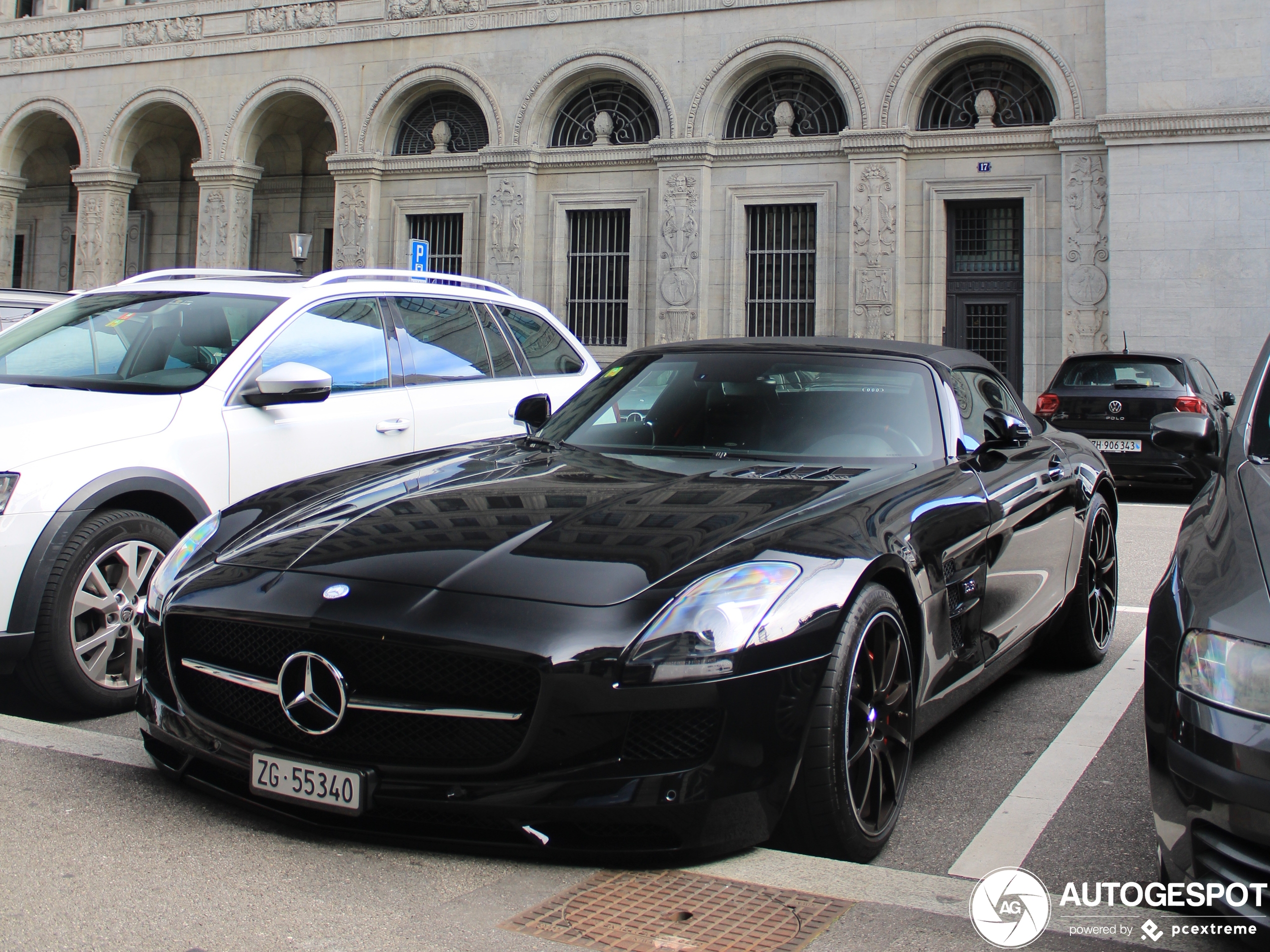 Mercedes-Benz SLS AMG GT Roadster