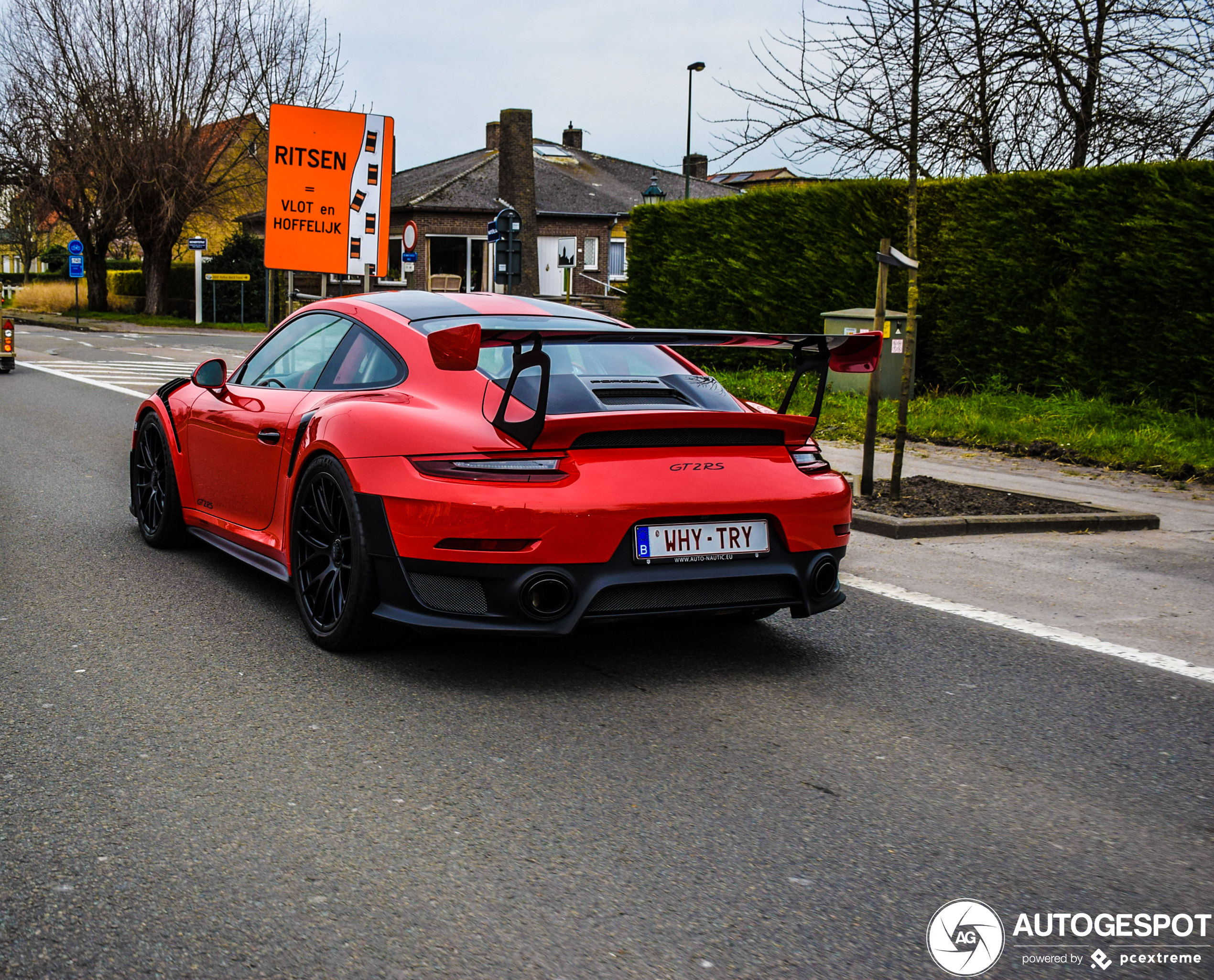 Porsche 991 GT2 RS Weissach Package