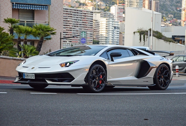 Lamborghini Aventador LP770-4 SVJ