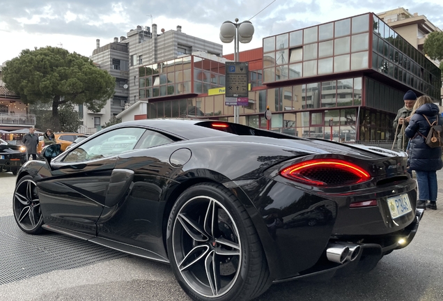 McLaren 570S