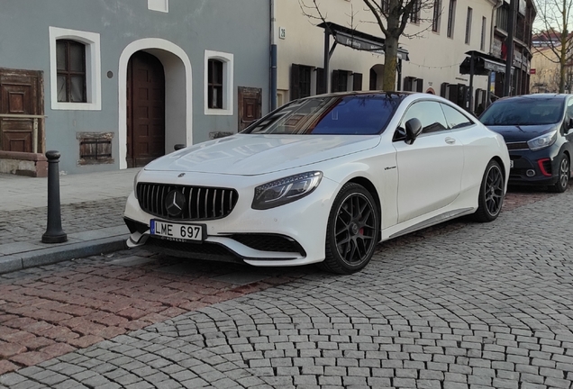 Mercedes-Benz S 63 AMG Coupé C217