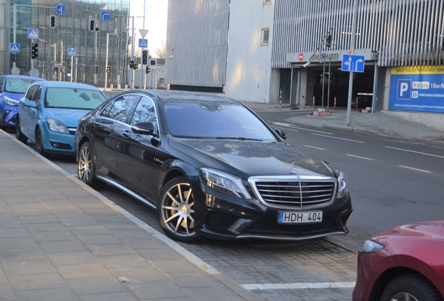 Mercedes-Benz S 63 AMG V222