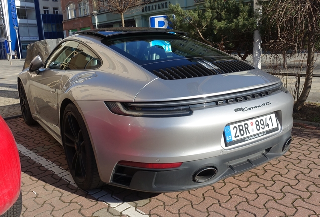 Porsche 992 Carrera GTS