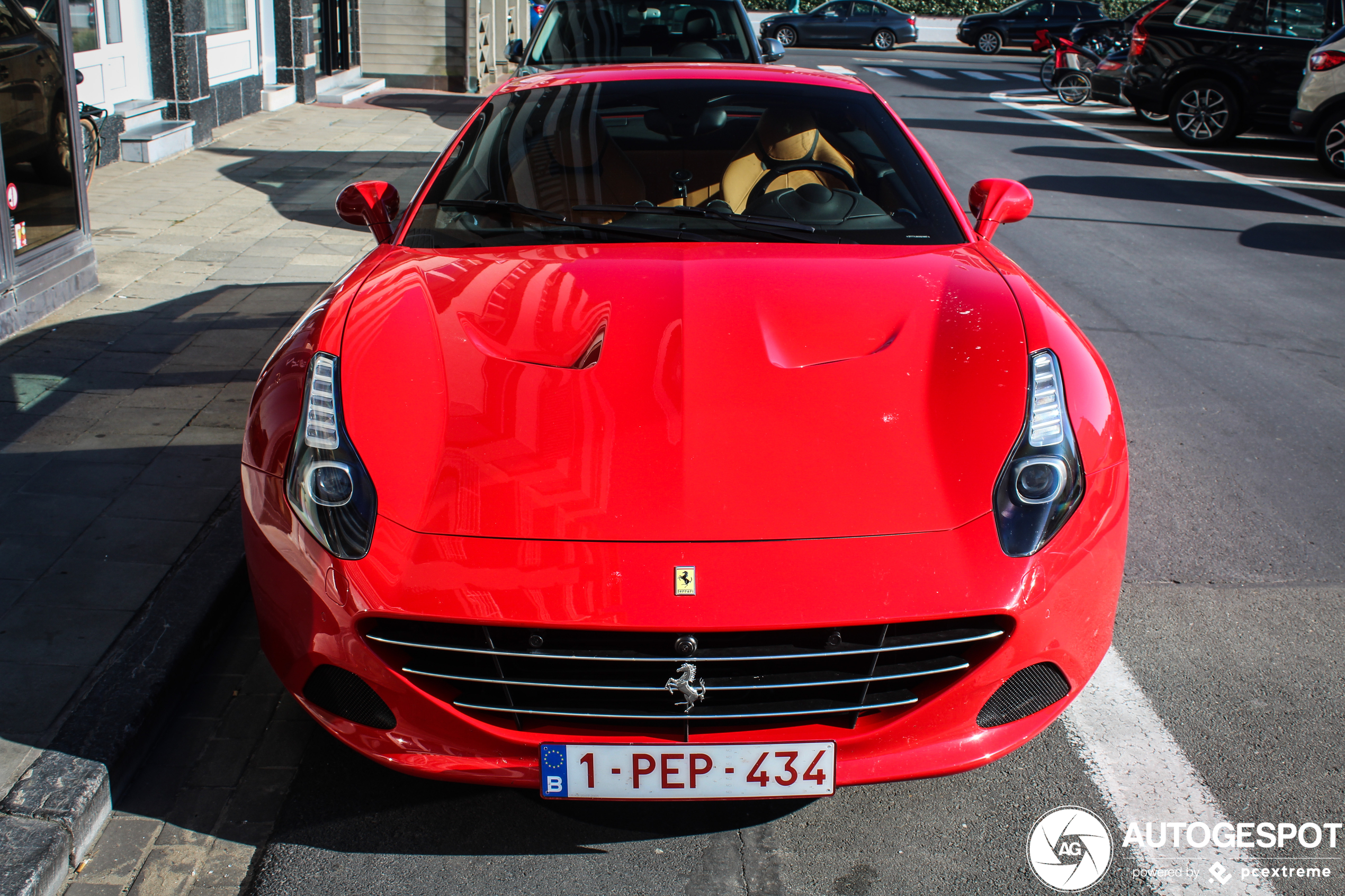 Ferrari California T