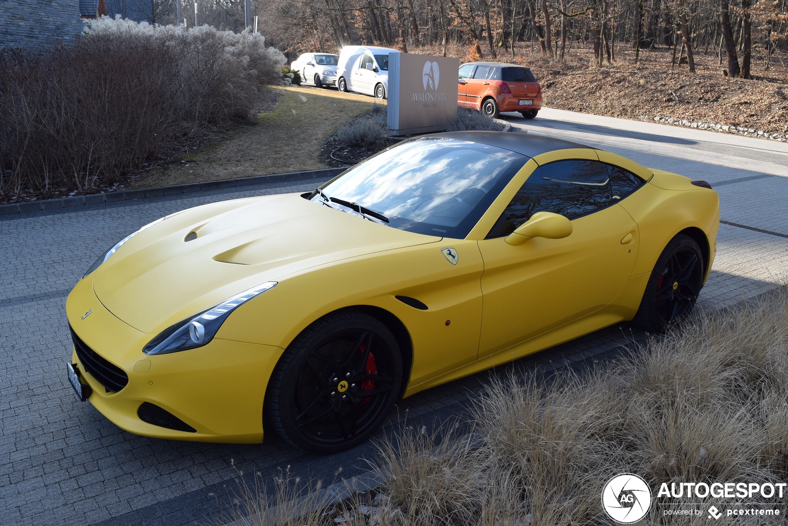 Ferrari California T