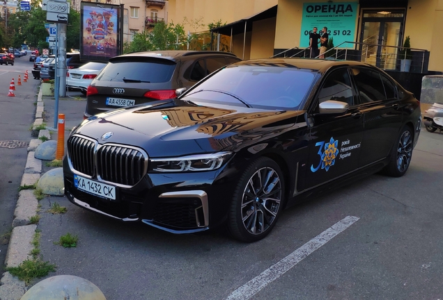 BMW M760Li xDrive 2019