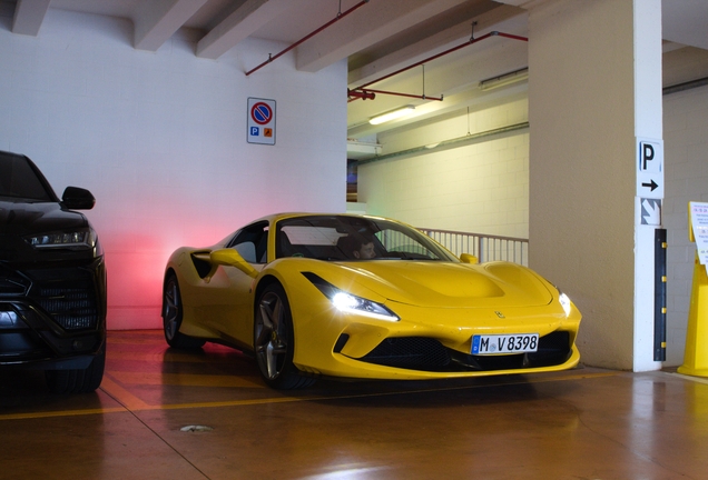 Ferrari F8 Spider