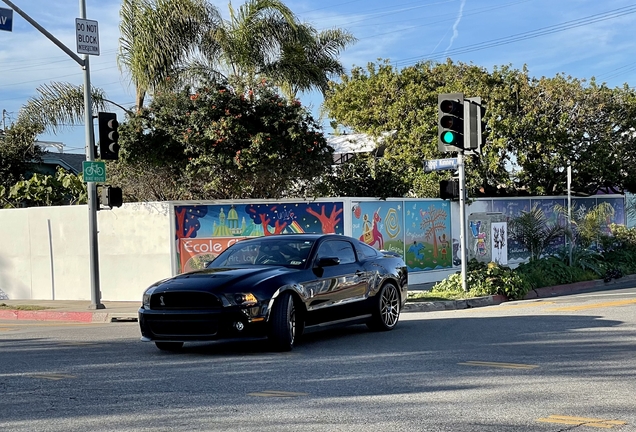 Ford Mustang Shelby GT500 2011