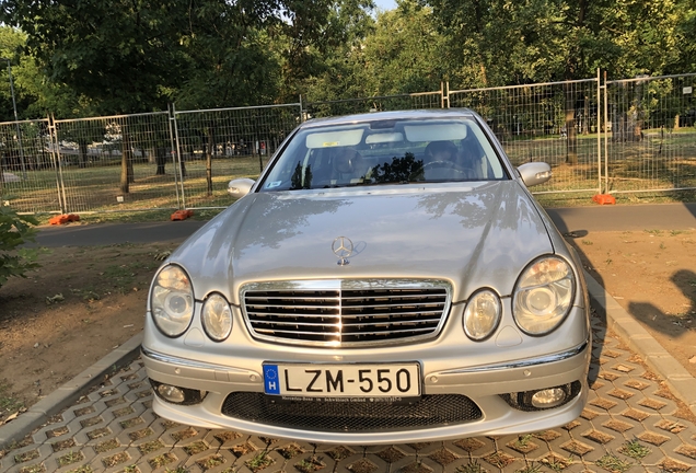 Mercedes-Benz E 55 AMG