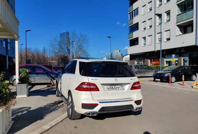 Mercedes-Benz ML 63 AMG W166