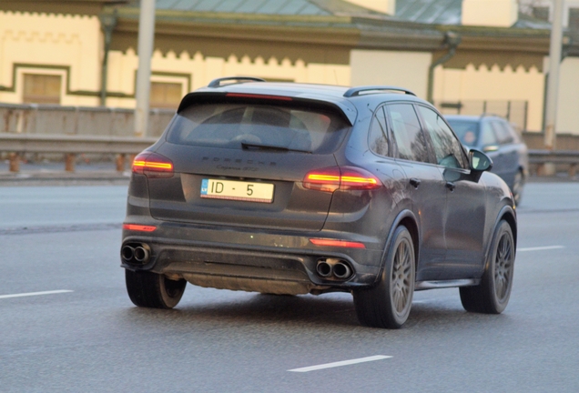 Porsche 958 Cayenne GTS MkII