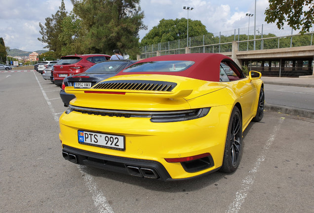 Porsche 992 Turbo S Cabriolet