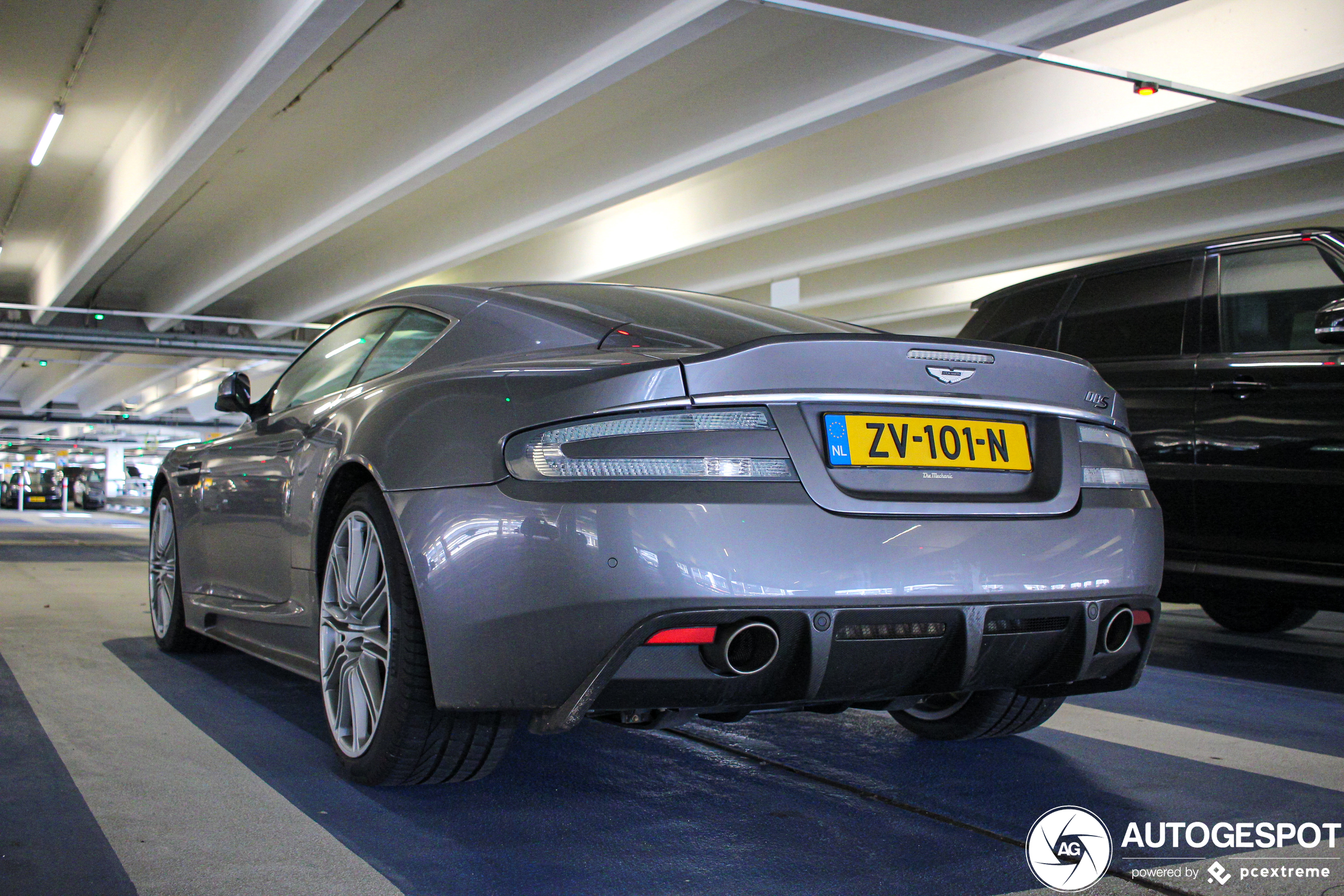 Aston Martin DBS