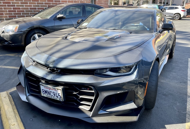 Chevrolet Camaro ZL1 1LE 2019