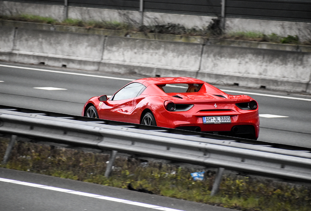 Ferrari 488 Spider