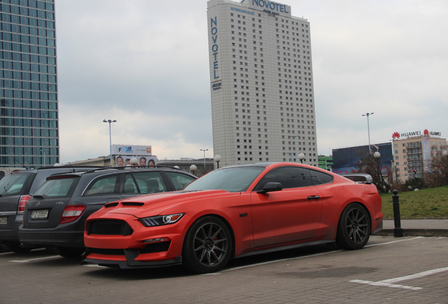 Ford Mustang GT 2015