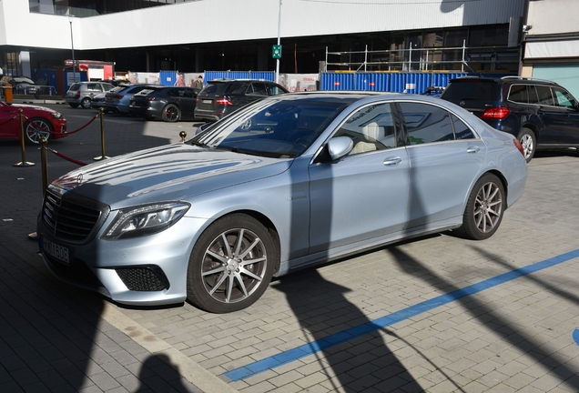 Mercedes-Benz S 63 AMG V222