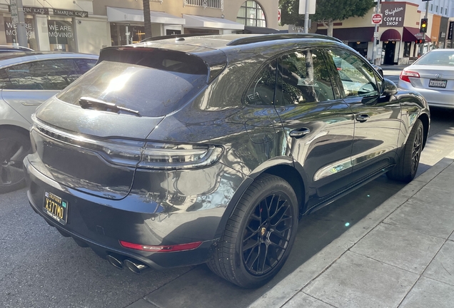 Porsche 95B Macan GTS MkII