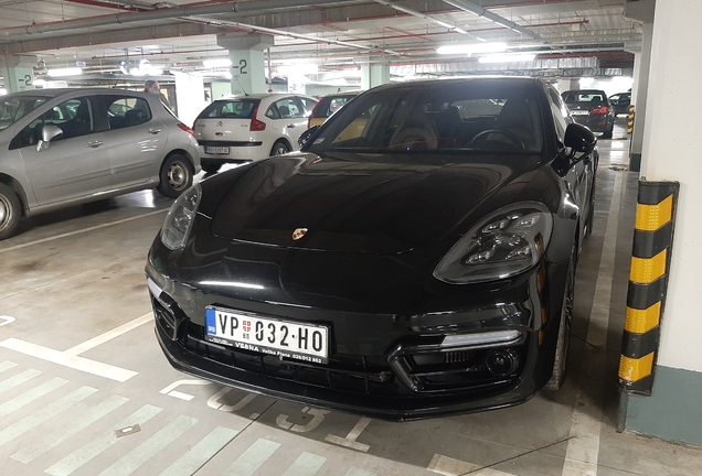 Porsche 971 Panamera Turbo Sport Turismo