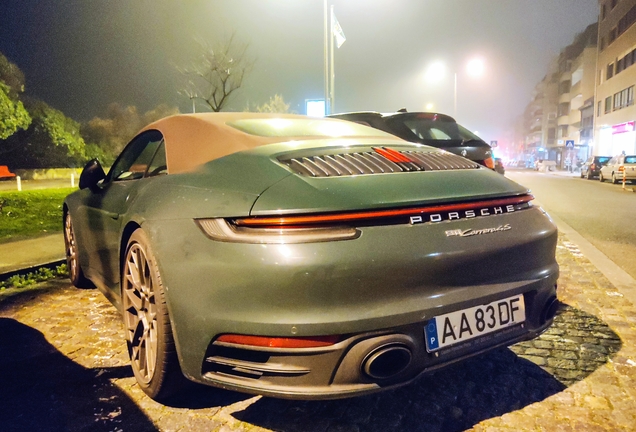 Porsche 992 Carrera 4S Cabriolet