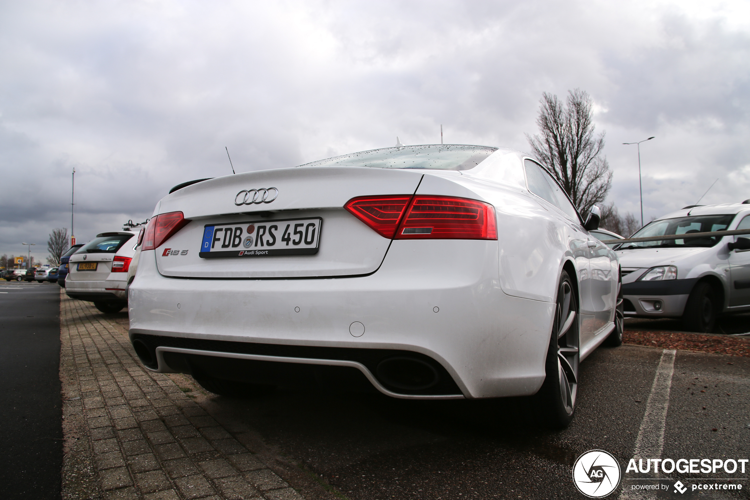 Audi RS5 B8 2012