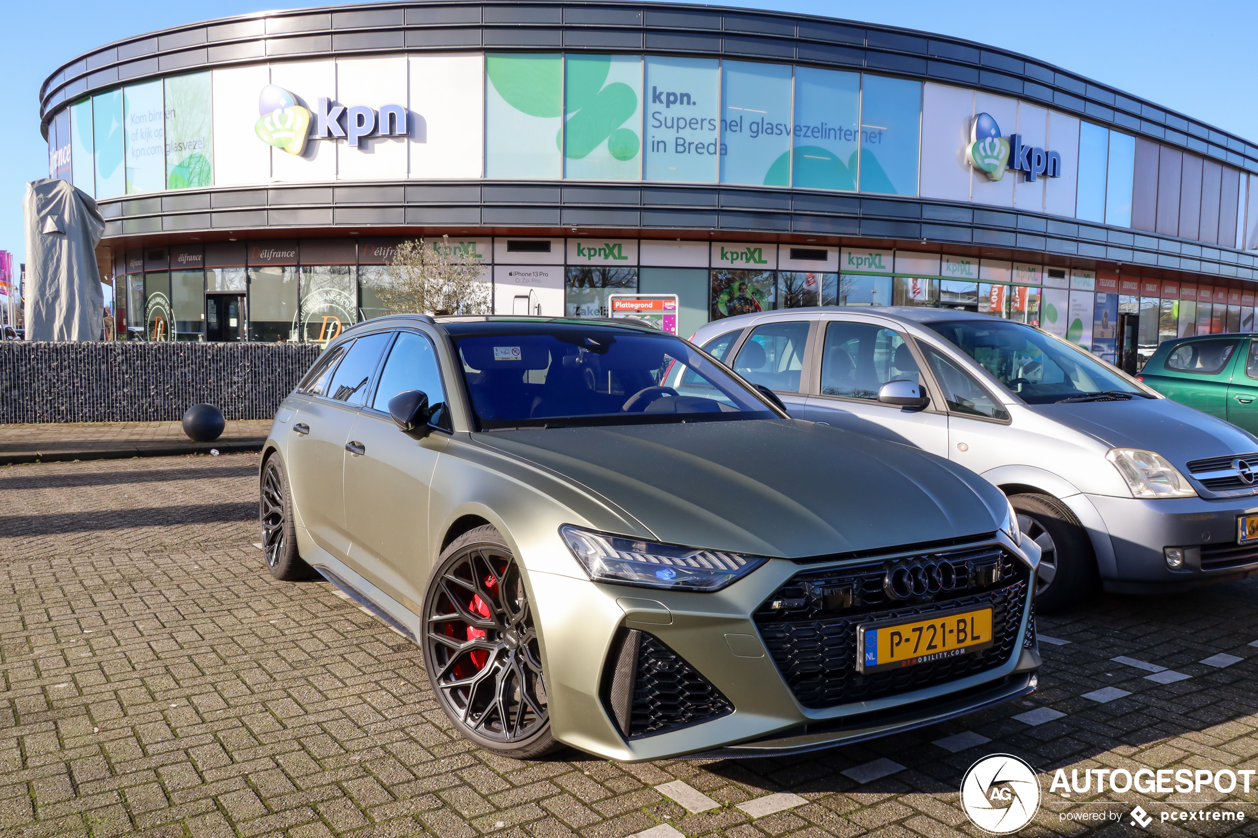 Audi RS6 Avant C8