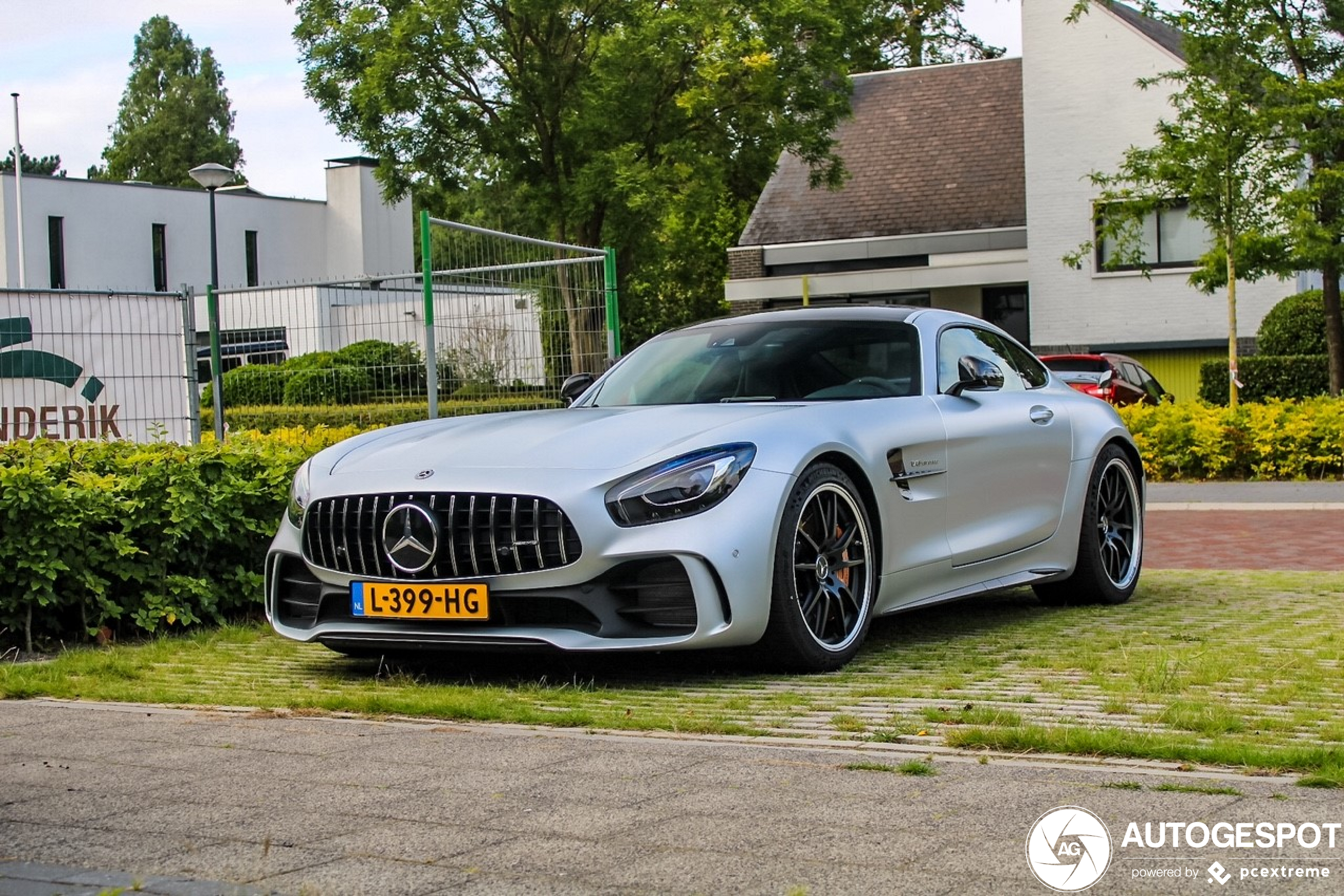 Mercedes-AMG GT R C190