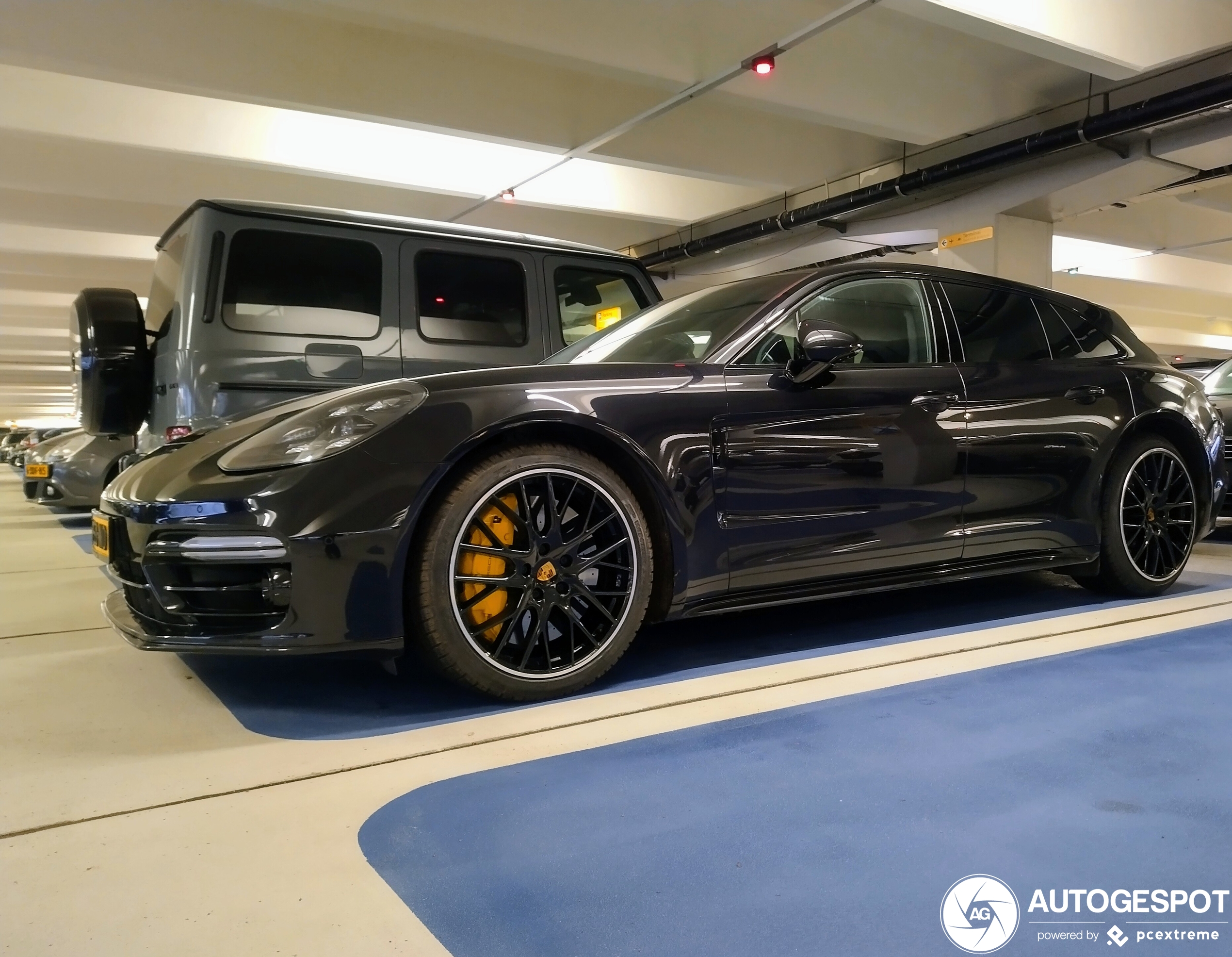 Porsche 971 Panamera Turbo S E-Hybrid Sport Turismo