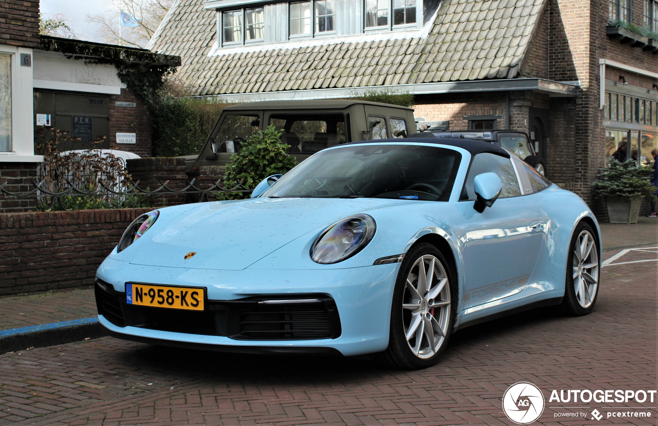 Porsche 992 Targa 4S