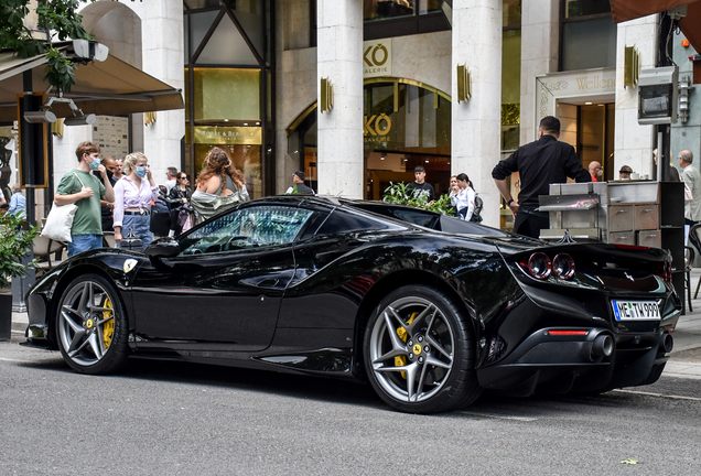 Ferrari F8 Spider