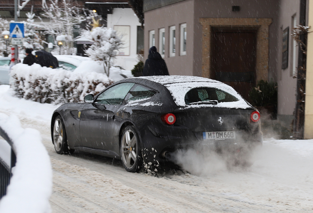 Ferrari FF