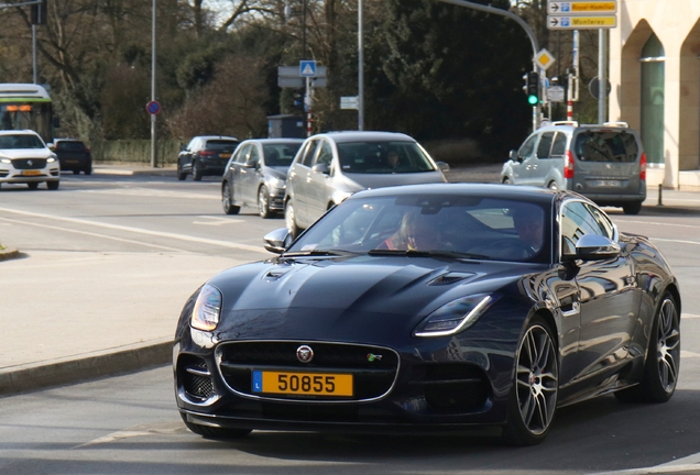 Jaguar F-TYPE R Coupé 2017