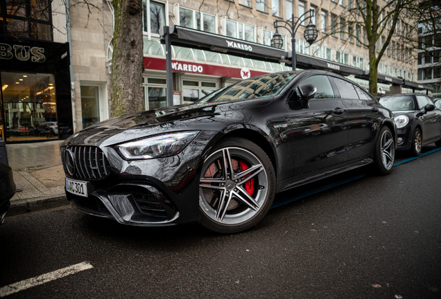 Mercedes-AMG GT 63 S X290