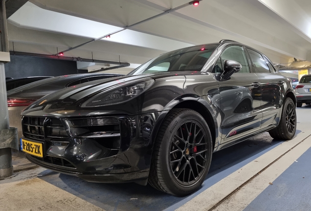 Porsche 95B Macan GTS MkII