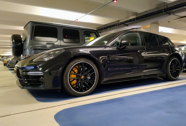 Porsche 971 Panamera Turbo S E-Hybrid Sport Turismo